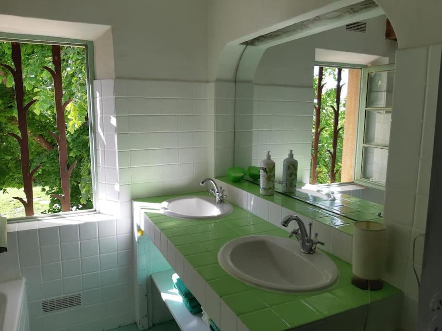 Вилла Bastide Provencale De Charme A La Cote D'Azur Кальян Экстерьер фото